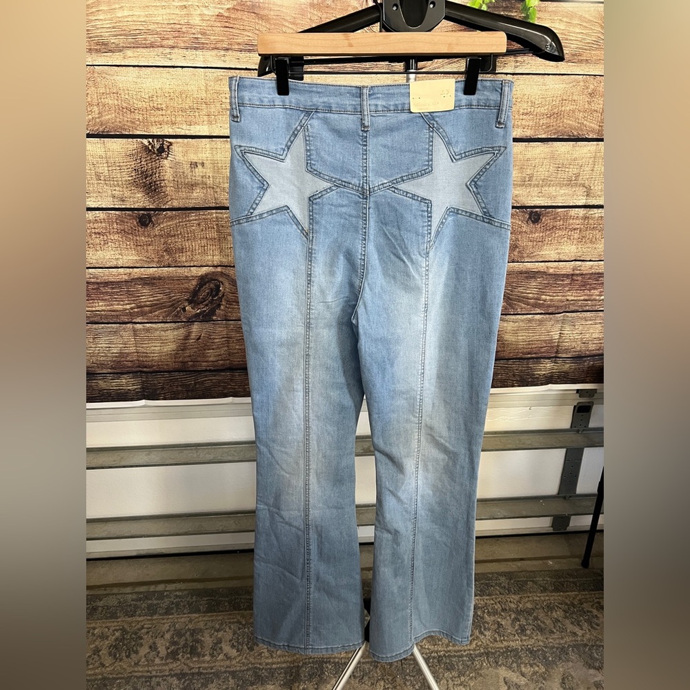 Altar’d State High Rise Flare Star Jeans NWT Size 29
